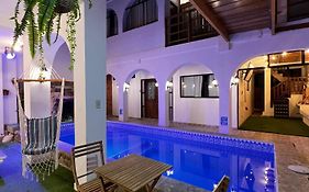 Gamora Hotel Playa